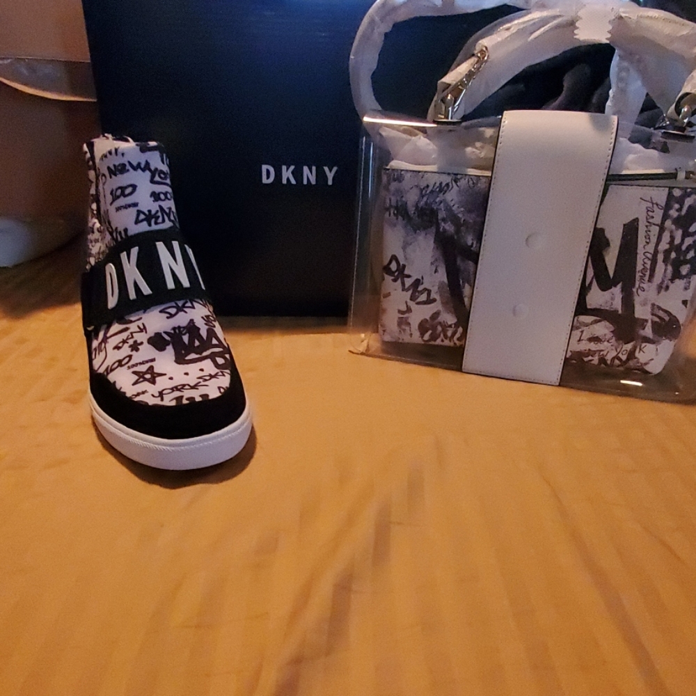 DNKY Elissa Graffiti bag (shoes not included)